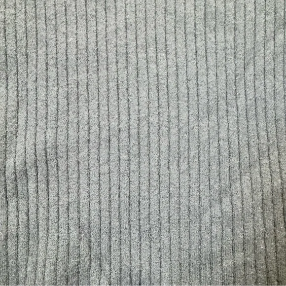 Vintage lord and Taylor Italian 100% merino wool black v neck ribbed sweater L - Picture 5 of 5